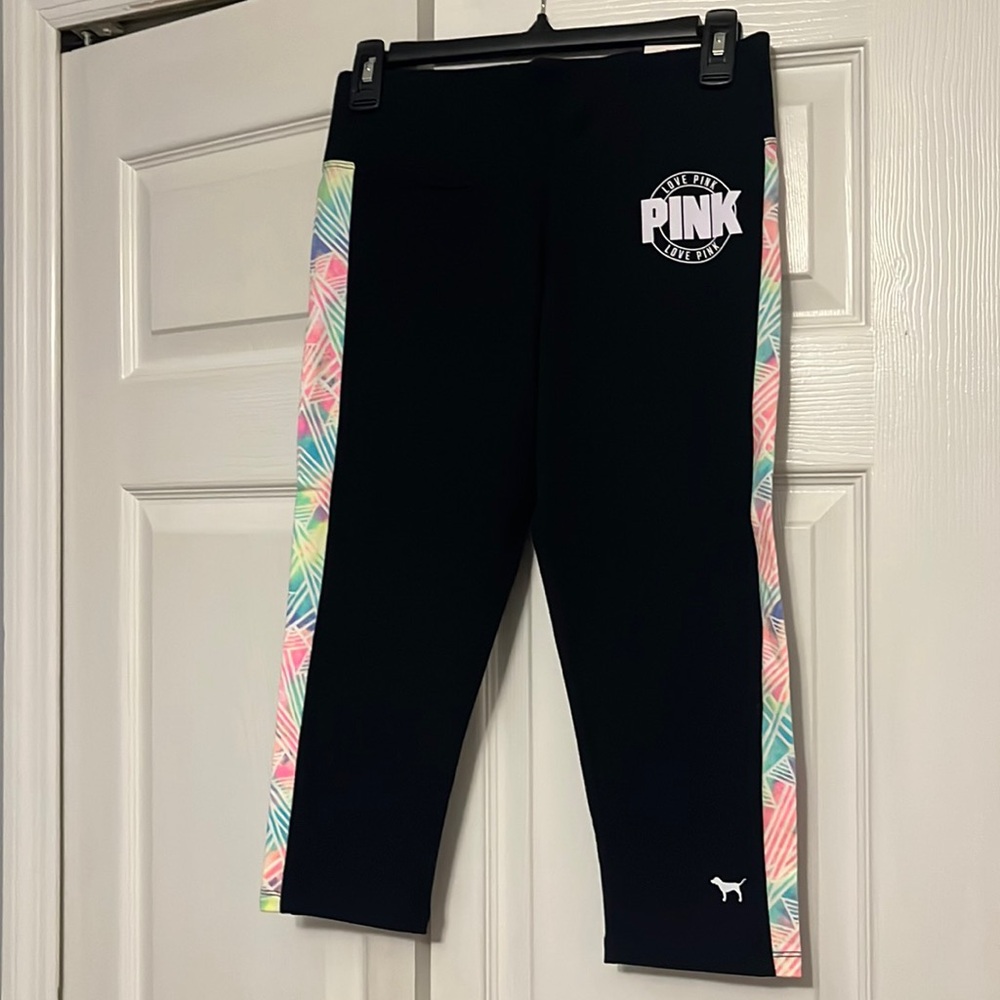 PINK VICTORIA’S SECRET